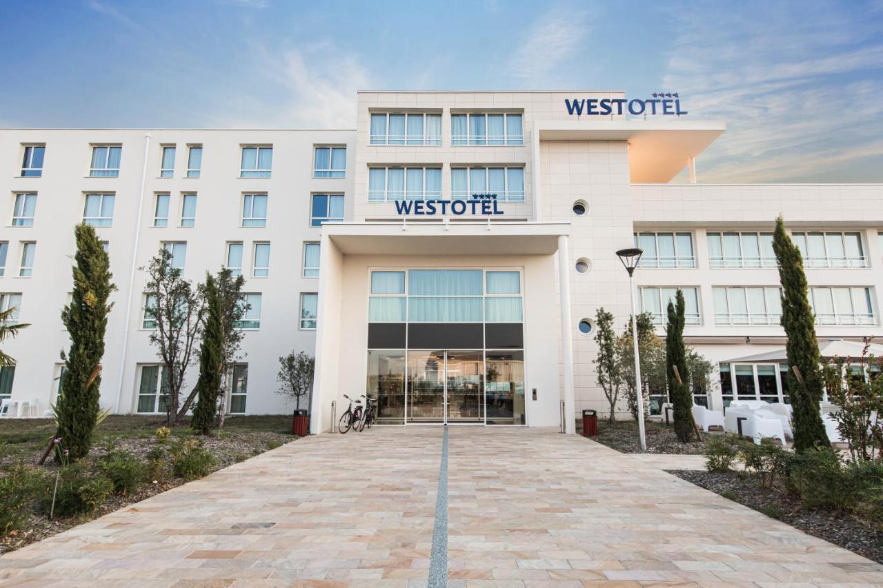 Westotel Tours Val De Loire La Ville-aux-Dames 외부 사진